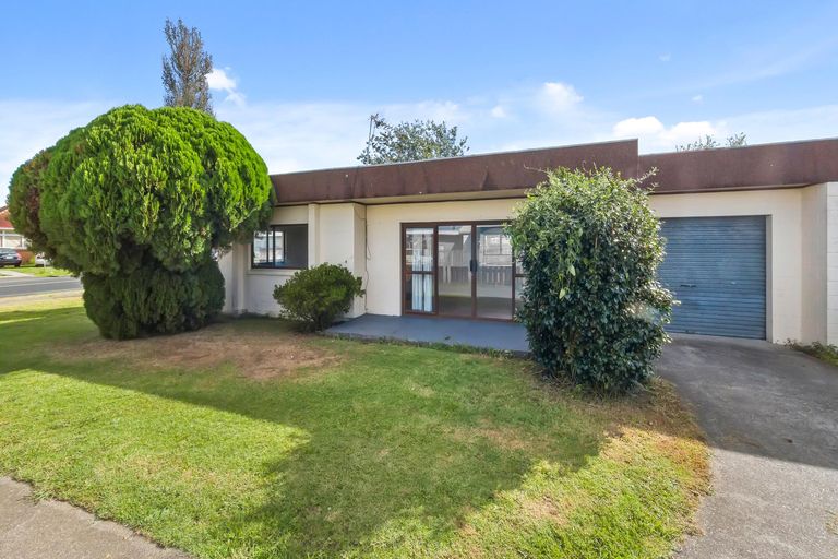 Photo of property in 1/51 Browns Road, Manurewa, Auckland, 2102