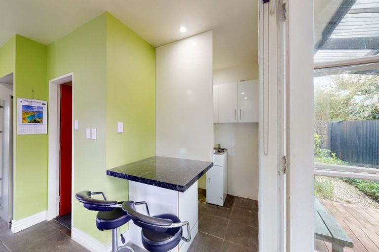 Photo of property in 3 Queen Street, Aramoho, Whanganui, 4500