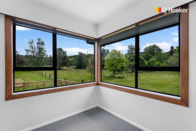 Photo of property in 806 Outram-mosgiel Road, Riverside, Outram, 9073