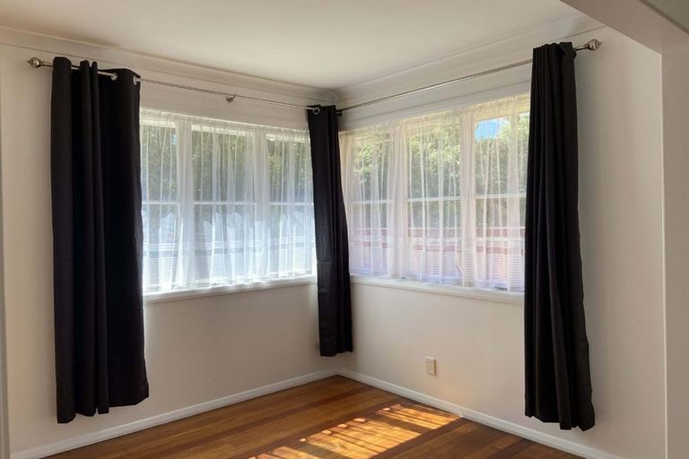 Photo of property in 6 Mangaroa Hill Road, Clouston Park, Upper Hutt, 5018