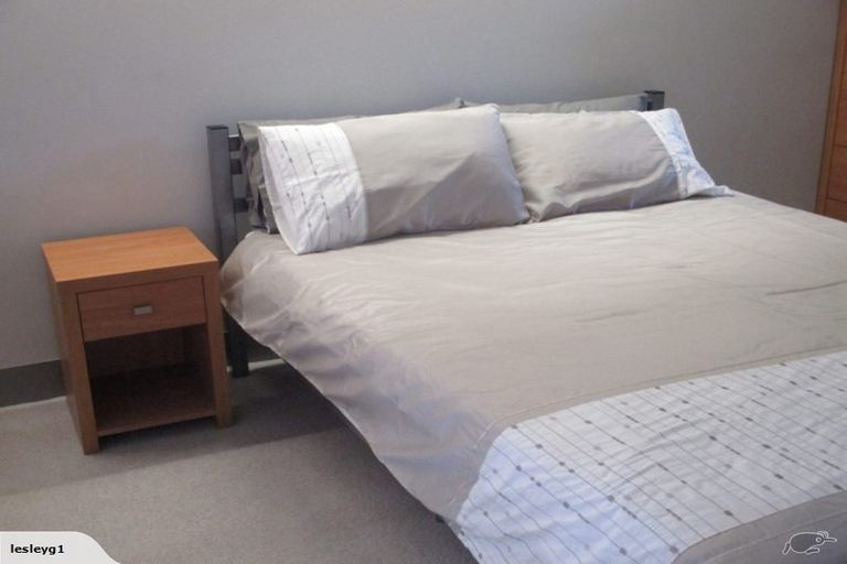 Photo of property in Urbane Apartments, 23/29 Webb Street, Mount Cook, Wellington, 6011