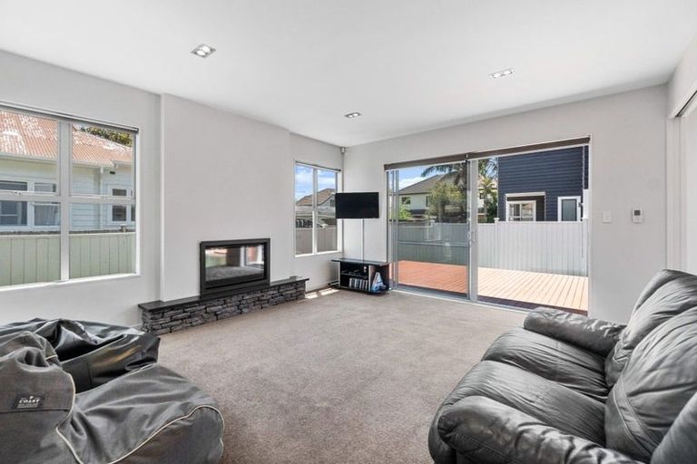 Photo of property in 19 Rangiatea Road, Epsom, Auckland, 1023
