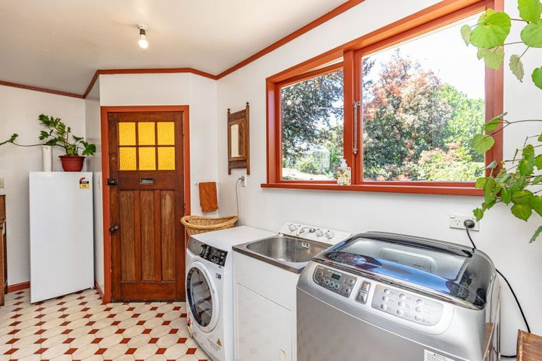 Photo of property in 50 Shakespeare Road, Bastia Hill, Whanganui, 4500