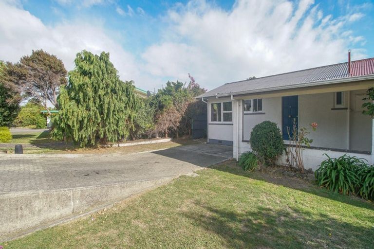 Photo of property in 2/56 Golf Road, Tahunanui, Nelson, 7011