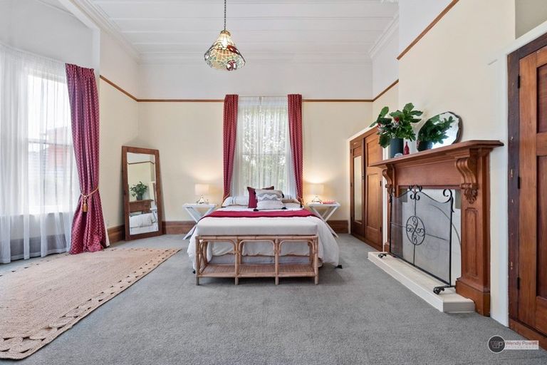 Photo of property in 32 Woodland Road, Johnsonville, Wellington, 6037