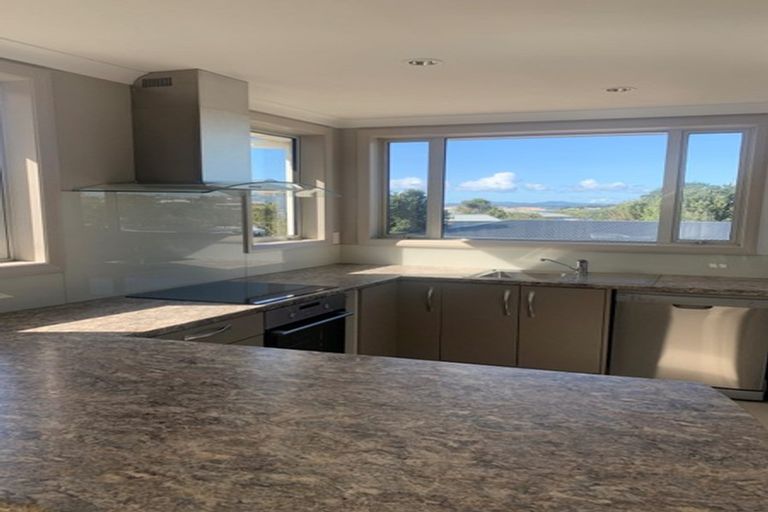 Photo of property in 14a Kanuka Place, Mangawhai Heads, Mangawhai, 0505