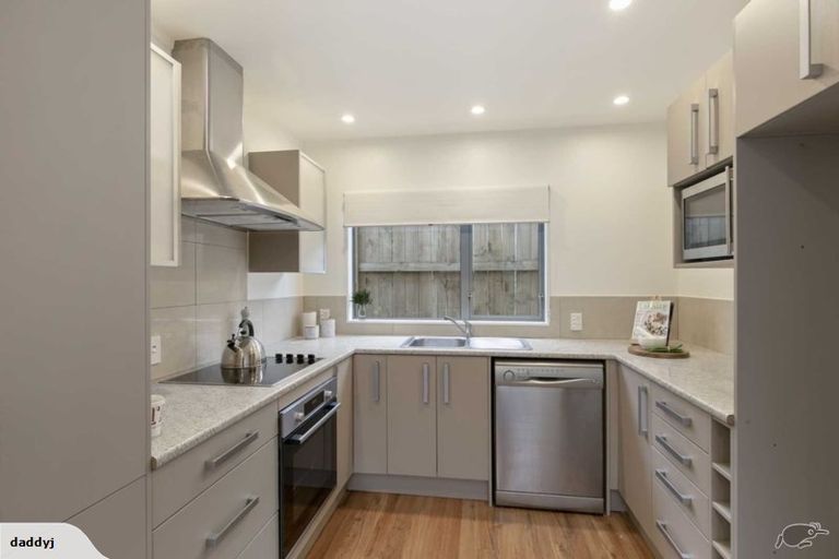 Photo of property in 54a Strathavon Road, Miramar, Wellington, 6022