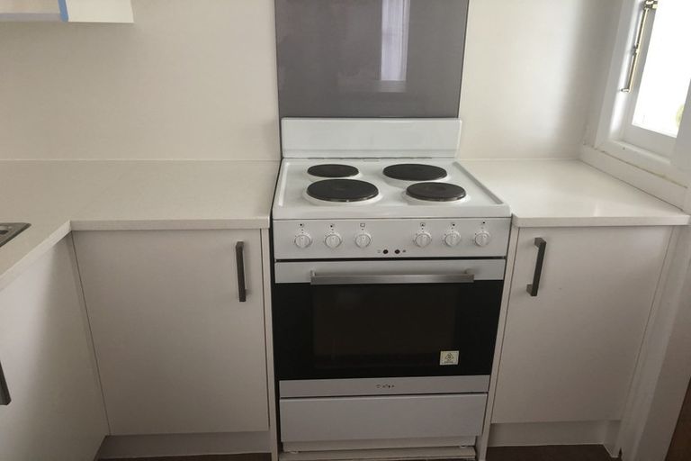 Photo of property in 56 Old Wairoa Road, Papakura, 2110