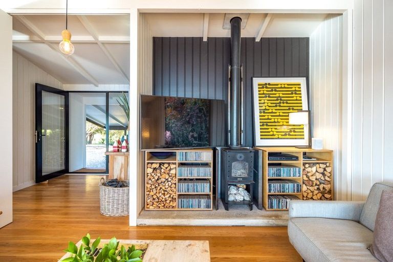 Photo of property in 10 Newton Road, Oneroa, Waiheke Island, 1081