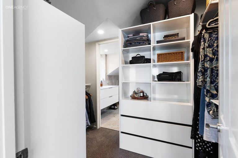 Photo of property in 8 Cunneen Place, Aidanfield, Christchurch, 8025