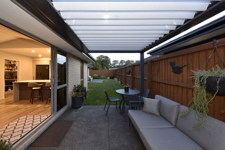 Photo of property in 76 Muirhill Street, Halswell, Christchurch, 8025