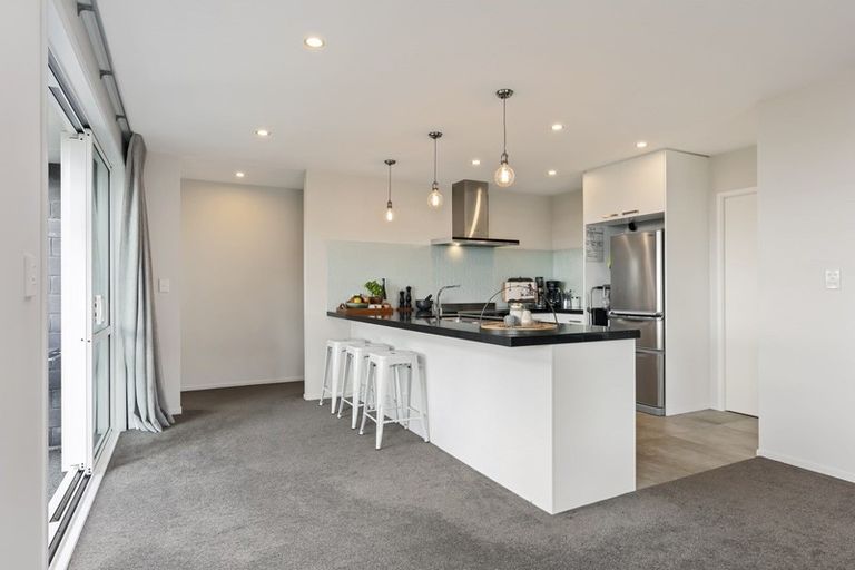 Photo of property in 137 Penetaka Heights, Pyes Pa, Tauranga, 3112