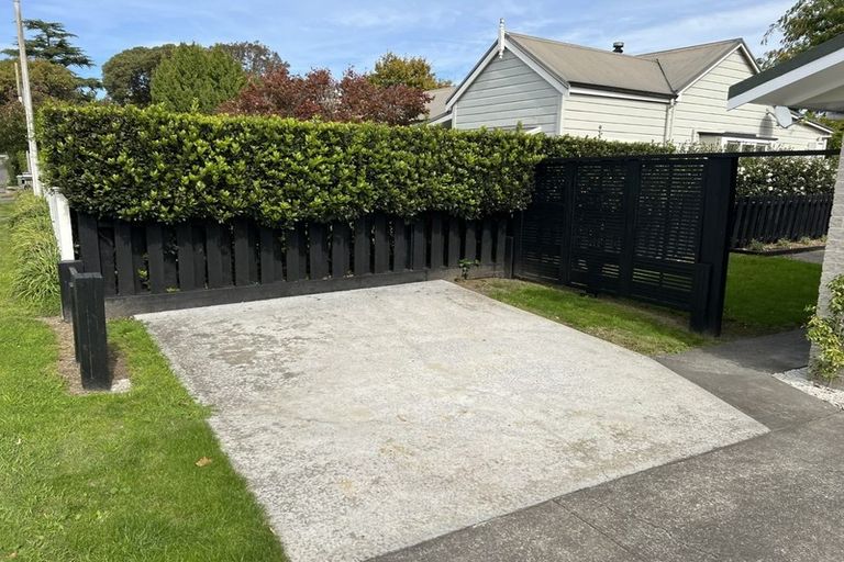 Photo of property in 11 Saint Hill Lane, Havelock North, 4130