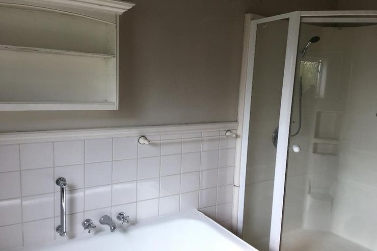 Photo of property in 15 Maxwell Street, Riccarton, Christchurch, 8041