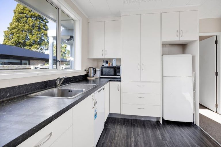 Photo of property in 35 Mahoe Street, Inglewood, 4330