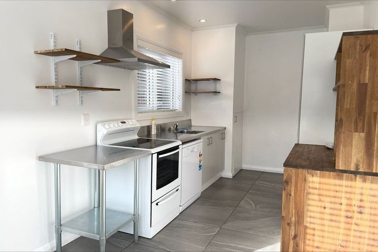 Photo of property in 84 Somerville Street, Andersons Bay, Dunedin, 9013