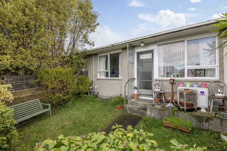 Photo of property in 2/471 Worcester Street, Linwood, Christchurch, 8011