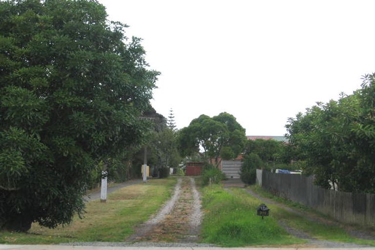 Photo of property in 272 Birkdale Road, Birkdale, Auckland, 0626