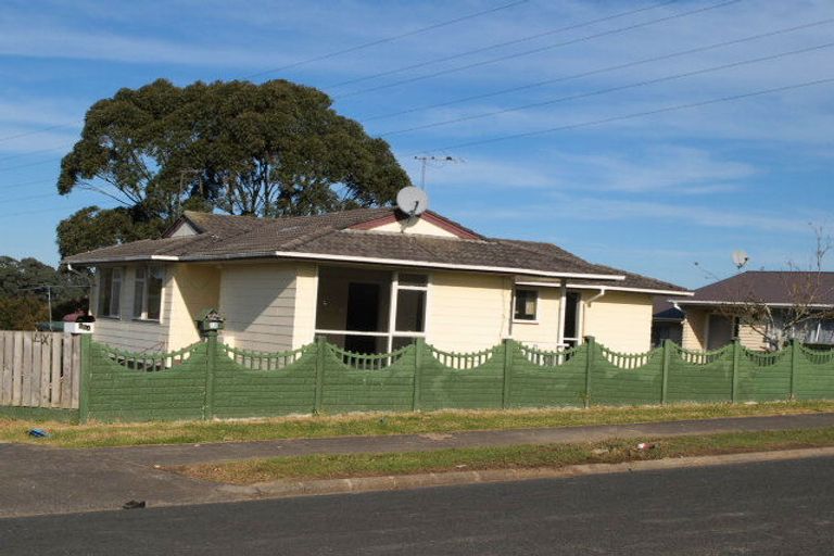 Photo of property in 45 Archboyd Avenue, Mangere East, Auckland, 2024