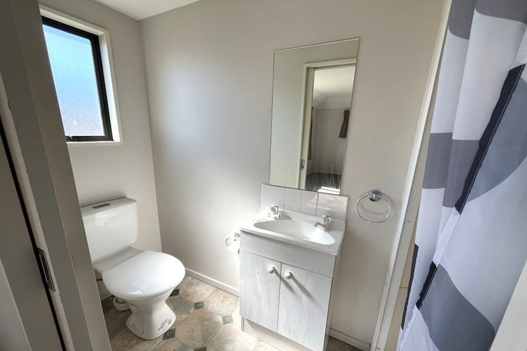 Photo of property in 4/67 Brockworth Place, Riccarton, Christchurch, 8011