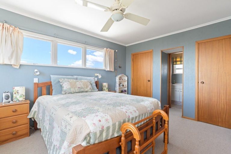 Photo of property in 527 Otumoetai Road, Matua, Tauranga, 3110