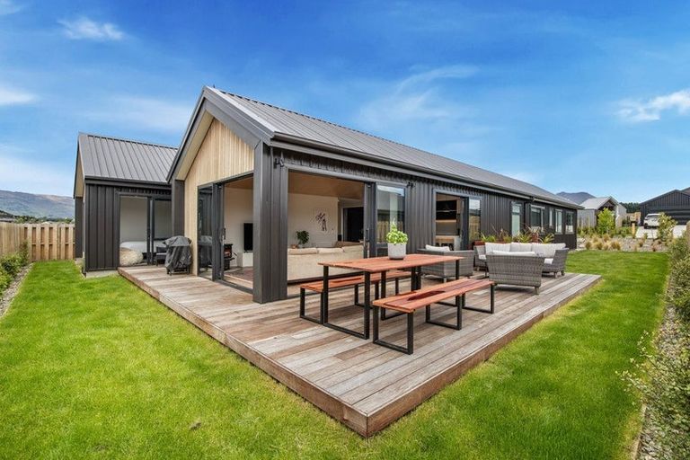 Photo of property in Northlake, 8 Linnburn Road, Wanaka, 9305