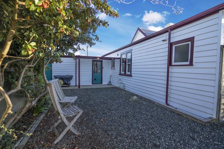 Photo of property in 3 Castle Street, Riverton/aparima, Riverton, 9822