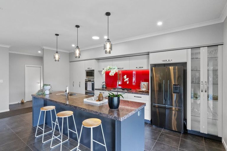 Photo of property in 25 Gladys Place, Levin, 5510