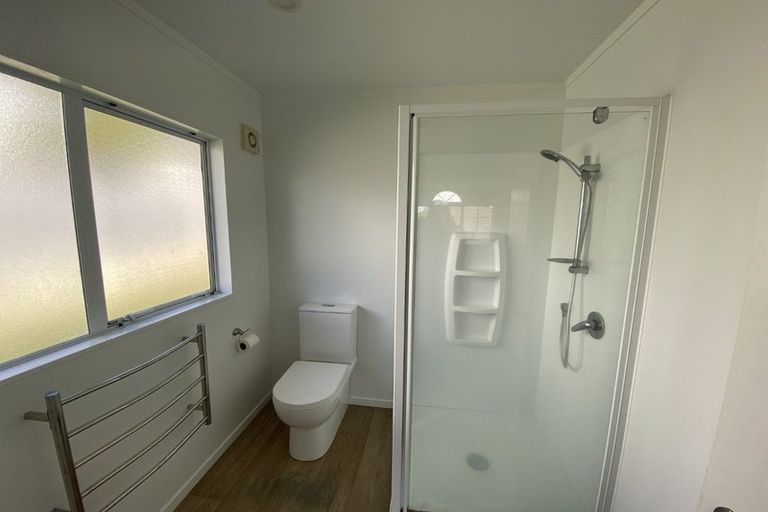Photo of property in 12 Alice Place, Hillcrest, Auckland, 0627