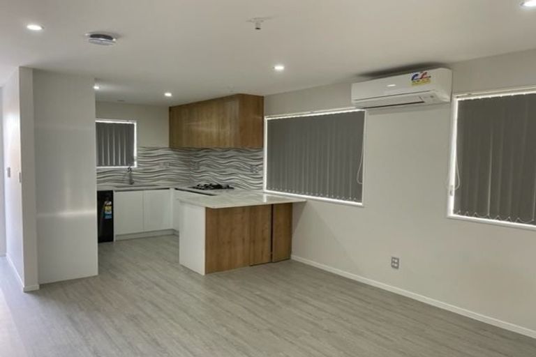Photo of property in 74b Thompson Terrace, Manurewa, Auckland, 2102