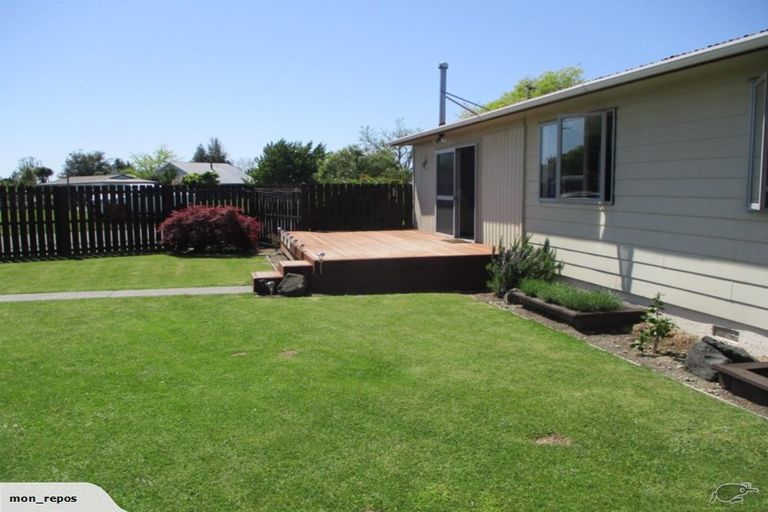 Photo of property in 11 Coleman Place, Darfield, 7510