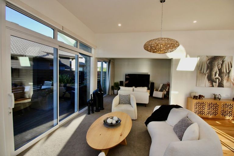 Photo of property in 7 Capstan Crescent, Whitianga, 3510