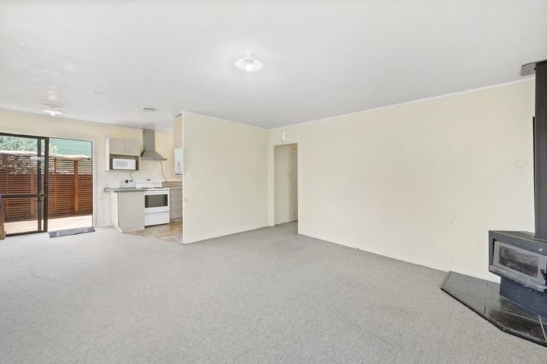 Photo of property in 30b Breckons Avenue, Nawton, Hamilton, 3200