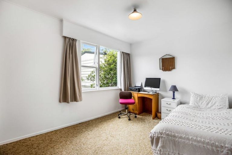 Photo of property in 31 Saint Albans Avenue, Karori, Wellington, 6012