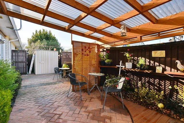 Photo of property in 1/168 Sawyers Arms Road, Bishopdale, Christchurch, 8053