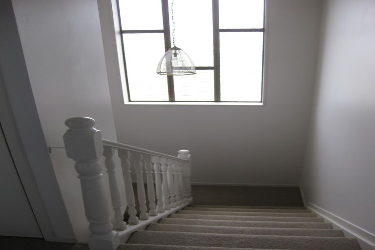 Photo of property in 29a Stanmore Bay Road, Stanmore Bay, Whangaparaoa, 0932