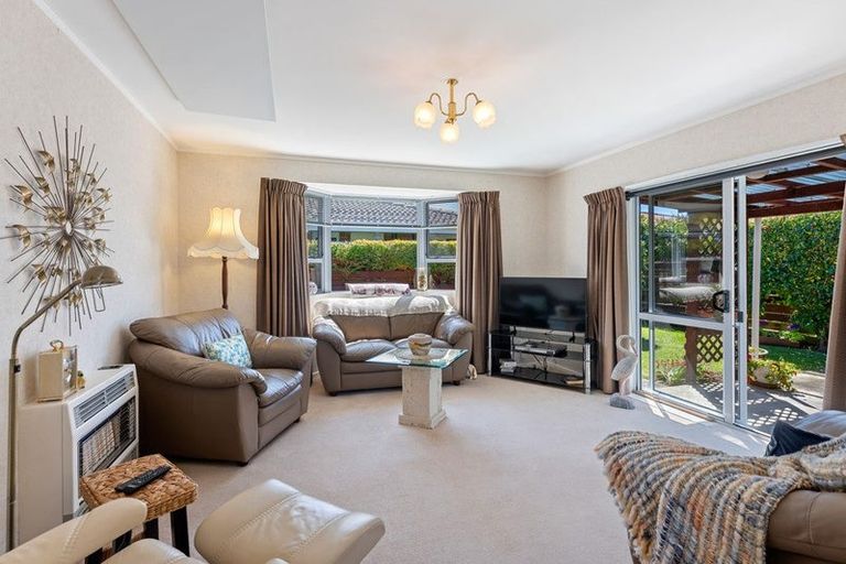 Photo of property in 6b Alexander Place, Otaki, 5512
