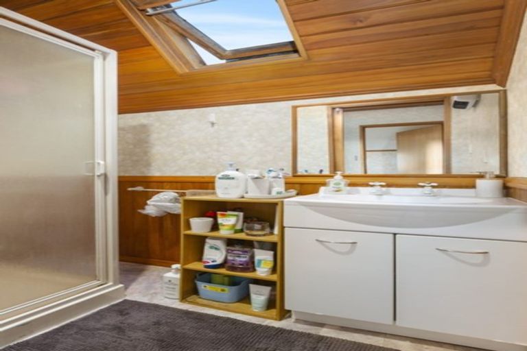 Photo of property in 152 Queen Street, North Dunedin, Dunedin, 9016