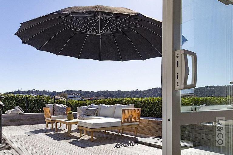 Photo of property in 34 Ara Kakara Avenue, Huapai, Kumeu, 0810