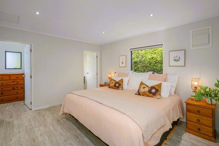 Photo of property in 3 Emmerdale Drive, Hahei, Whitianga, 3591