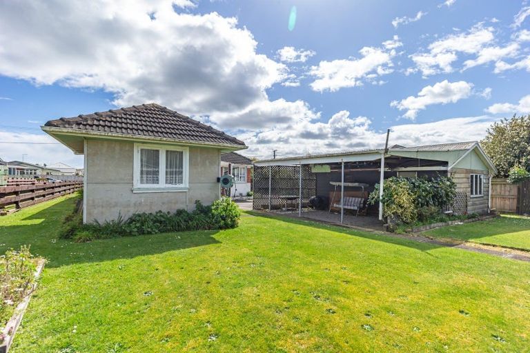 Photo of property in 156 Winchester Street, Levin, 5510