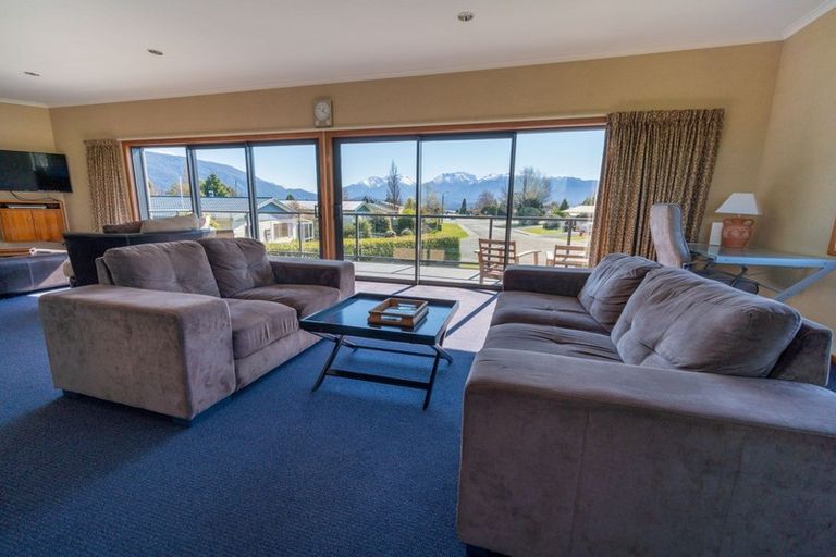 Photo of property in 10 Mcgregor Court, Te Anau, 9600