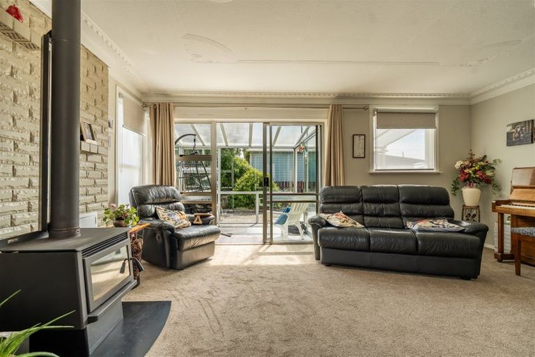 Photo of property in 25 Tokoiti Road, Milton, 9220