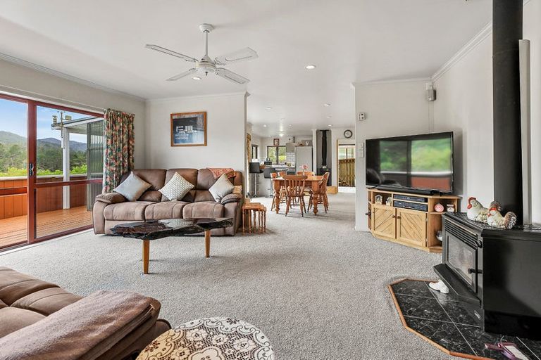 Photo of property in 82 Bennett Road, Te Mata, Thames, 3575