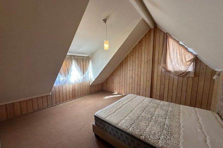 Photo of property in 1/4 Westpark Drive, West Harbour, Auckland, 0618