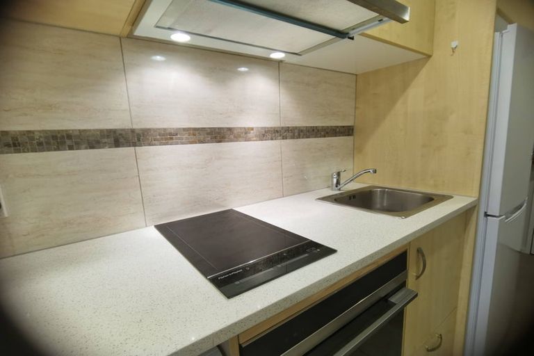 Photo of property in 2/218 Green Lane West, Epsom, Auckland, 1051