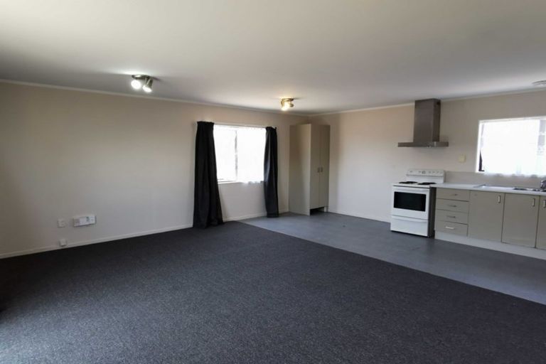 Photo of property in 2/49 Templeton Place, Clendon Park, Auckland, 2103