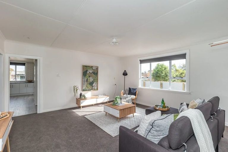 Photo of property in 22 Churchill Crescent, Shannon, 4821