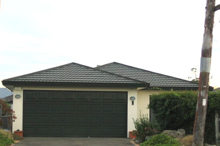Photo of property in 1 Mabey Road, Avalon, Lower Hutt, 5011