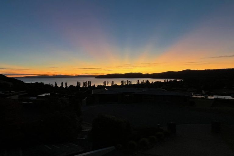 Photo of property in 12 Kittyhawk Drive, Kinloch, Taupo, 3377